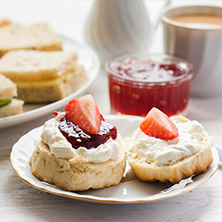 Afternoon tea, scone-min